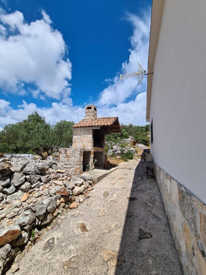 Kuca Za Odmor Buba, Otok Zut Villa Pristanisce Luaran gambar