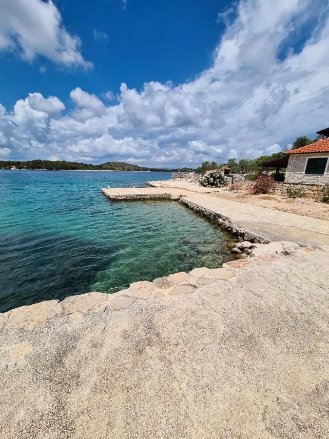 Kuca Za Odmor Buba, Otok Zut Villa Pristanisce Luaran gambar