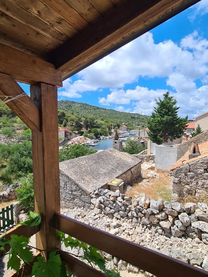 Kuca Za Odmor Buba, Otok Zut Villa Pristanisce Luaran gambar