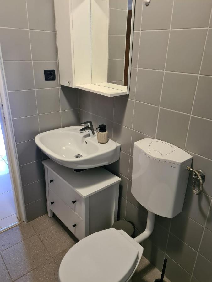 Kuca Za Odmor Buba, Otok Zut Villa Pristanisce Luaran gambar